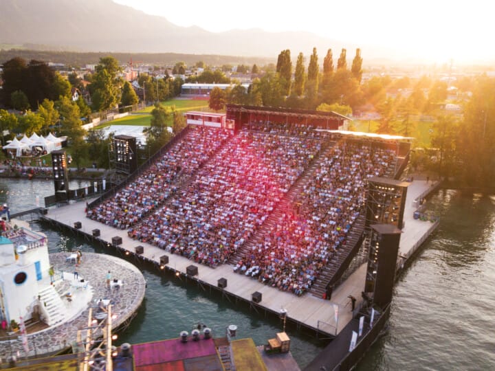 17_Tribüne_Thunerseespiele (1)