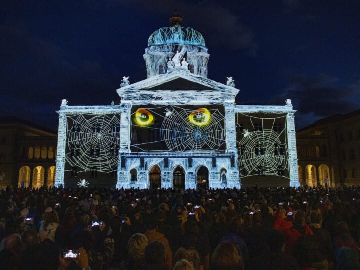 25_Rendevouz auf dem Bundesplatz (2)