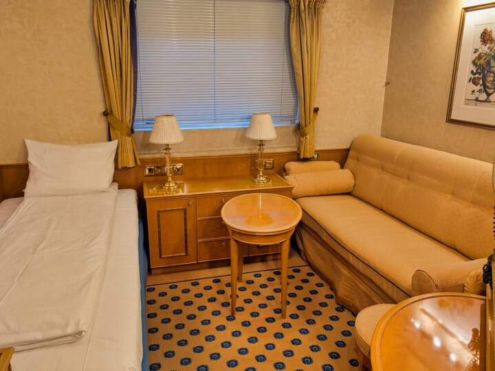 casanova-hauptdeckkabine-1_54772763957_o